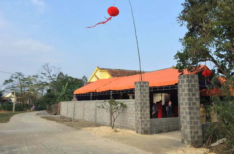 Le Thuy tat bat dam hoi  tai Quang Binh hinh anh 3